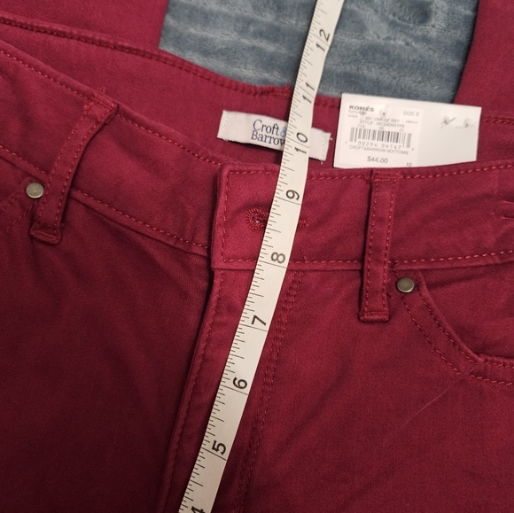 NWT! croft & barrow Women's Red Skinny Pants! - Picture 8 of 9